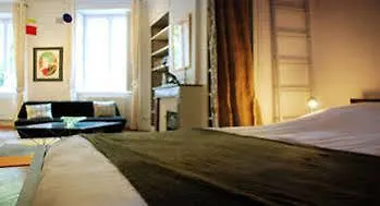 Appart Ambiance - Fleurieu ليون 0*,  فرنسا